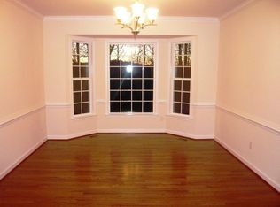 23 Maplewood Dr, Stafford, VA 22554