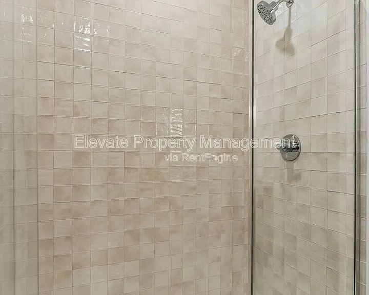 The E at 1016 NW 67th Street — Photo 119