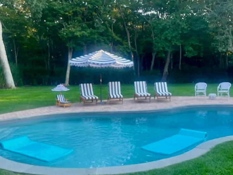 86 Runnymeade Dr — Photo 13