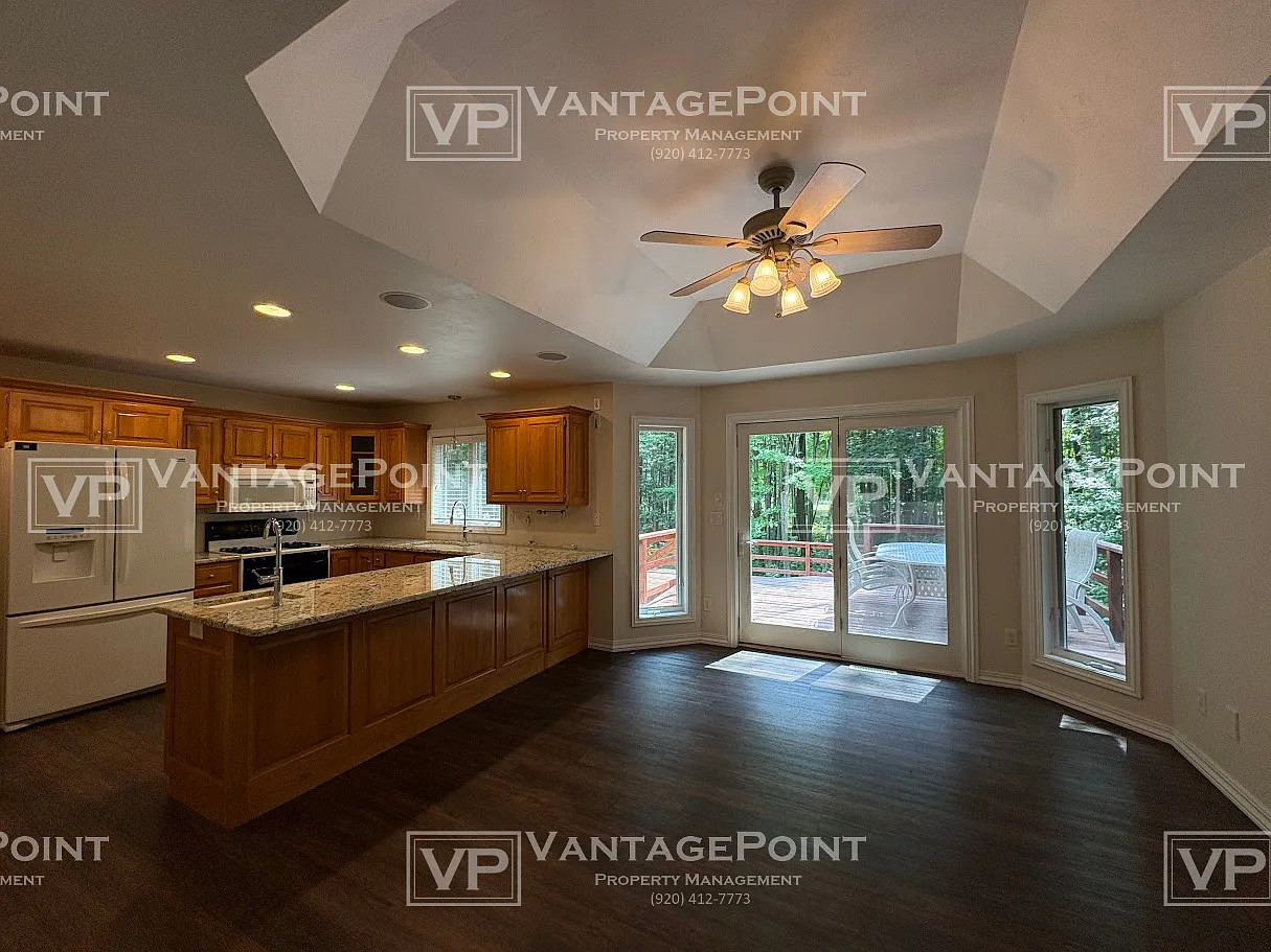 1891 Pinewood Trail - 1 — Photo 4
