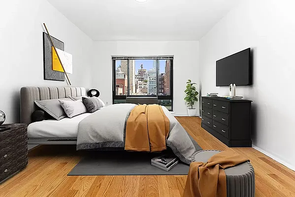 Rented by REAL New York | media 12