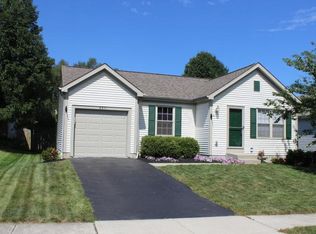 2371 Hunterstown Dr, Grove City, OH 43123