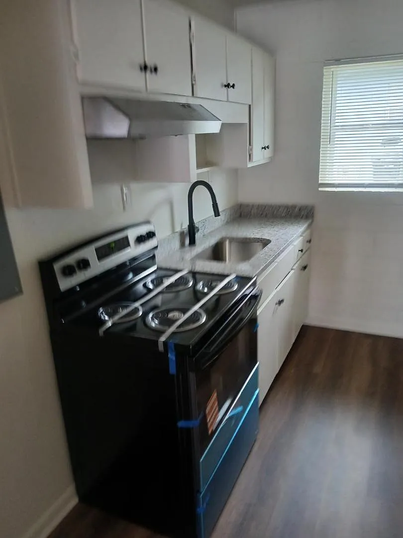 3413 Terminal Ct - 3413 Terminal Ct Unit 1 — Photo 4