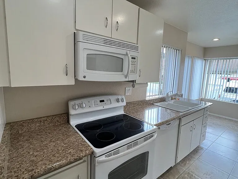 23205 Village 23 — Photo 5