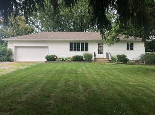 14932 Roxie Ln, Hoagland, IN 46745