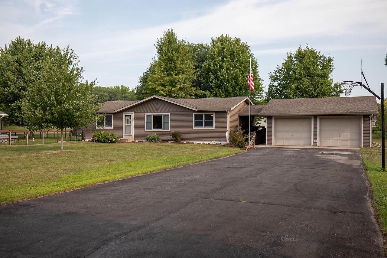 W8284 Woodview DRIVE, Onalaska, WI 54650 Zillow