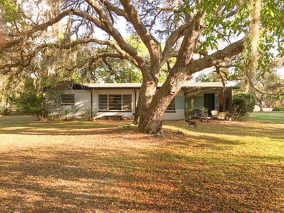 2nd image of 1701 Palmetto Ave