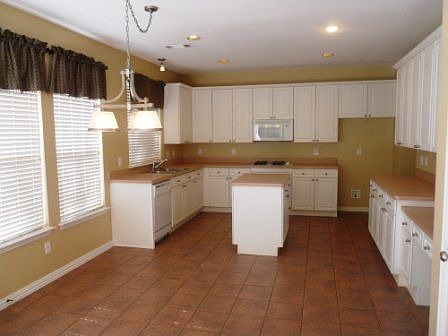 3rd image of 3713 Kales Ln