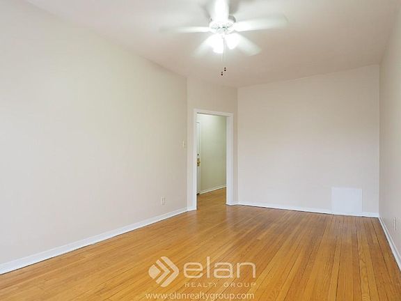 3rd image of 2835 W Cullom Ave #3