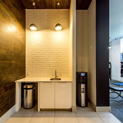 Rented by Nooklyn NYC LLC | media 49