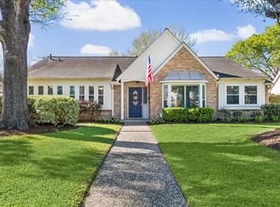 930 Ashford Pkwy, Houston, TX 77077