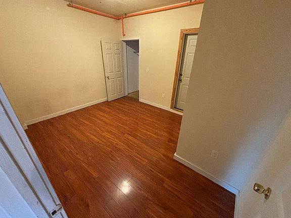 4th image of 729 D St #2