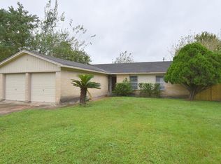 10011 Kirkwren Dr, Houston, TX 77089