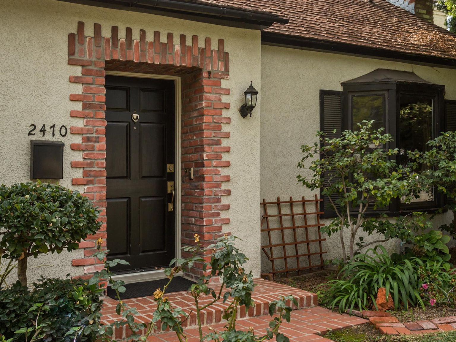 2470 Paloma St, Pasadena, CA 91104 Zillow