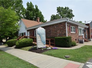 1614 State St, New Albany, IN 47150