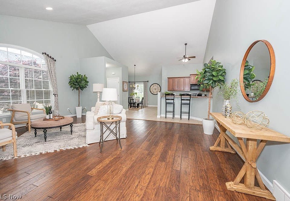 4300 Westford Pl UNIT 11A, Canfield, OH 44406 Zillow