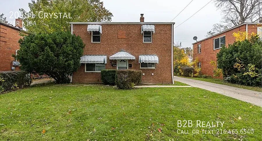 20151 Crystal Ave photo 1