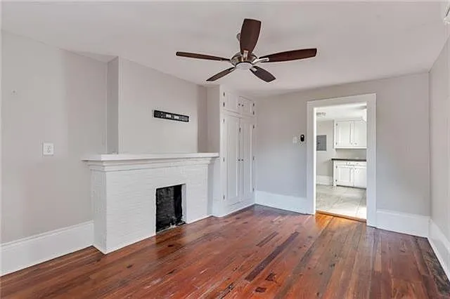 Studio, 1.0 bath, 385 sqft, $1,300 — Photo 3