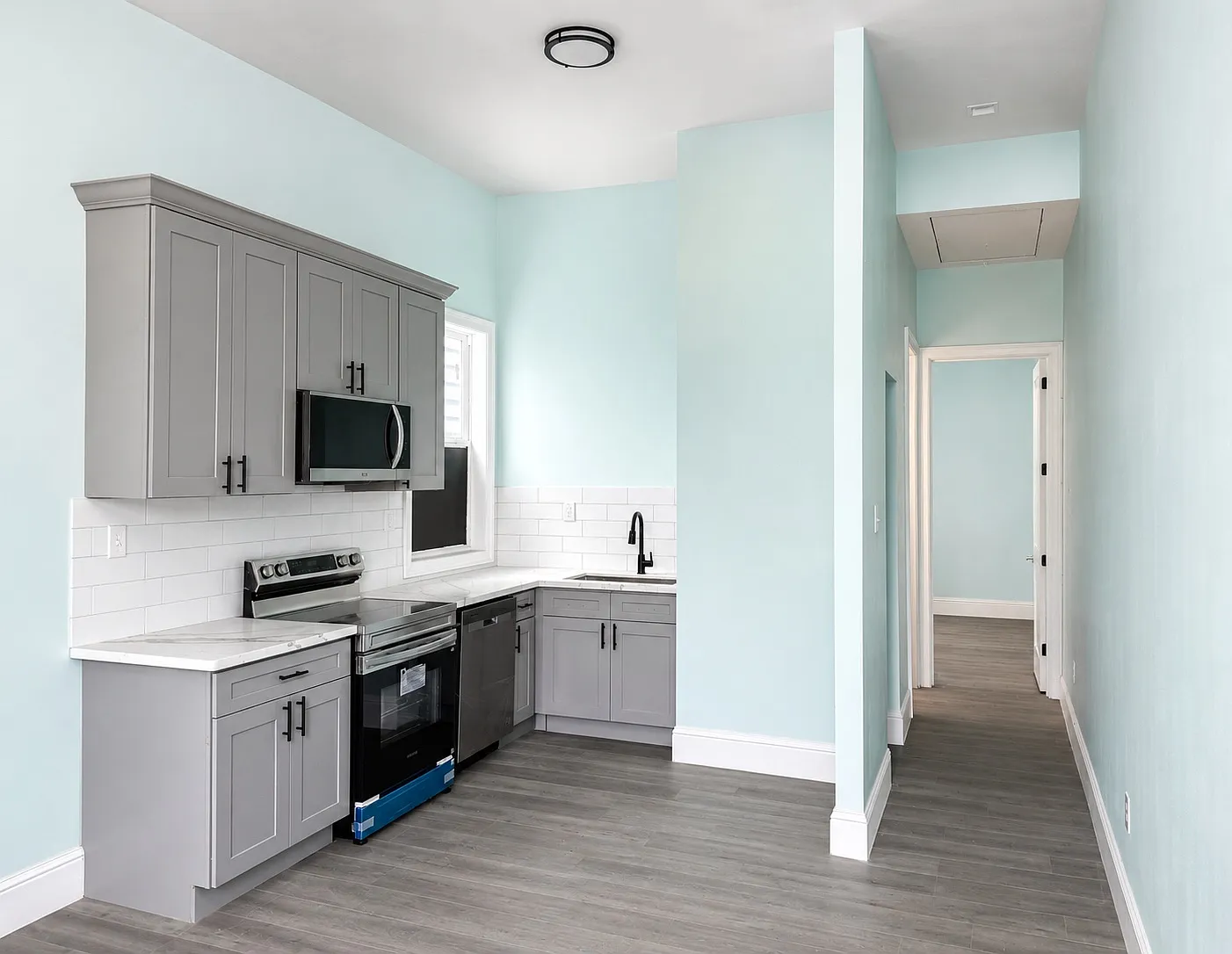 1 bed, 600 sqft, $1,095 — Photo 1