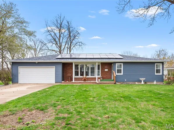 5009 Bedford Dr, Alton, IL 62002