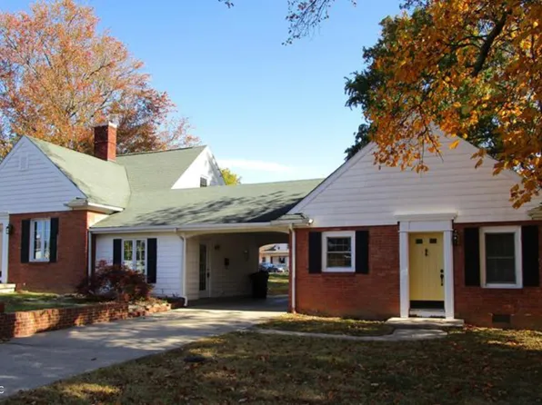 30 Oakwood Ave, North Vernon, IN 47265