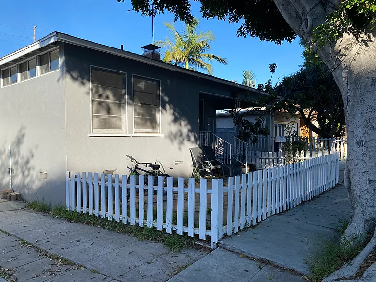 4212 Tuller Ave — Photo 16