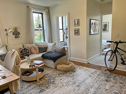 1st image of 905 43rd St #42