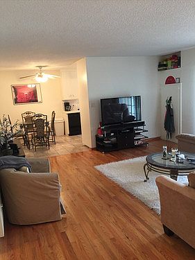 2nd image of 3332 Bagley Ave APT 6