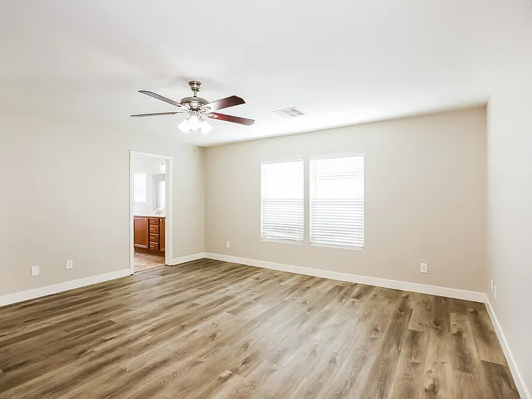 25 Copper Pine Ave — Photo 9