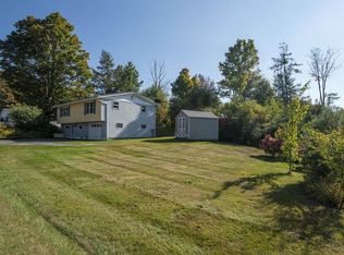11 Spruce Ln, Barre, VT 05641