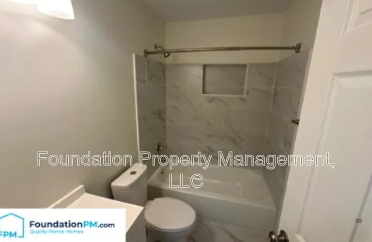2831 Overton Crossing St — Photo 15
