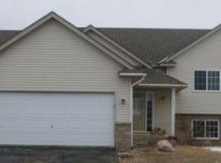 1013 Theresa Marie Dr, Elko New Market, MN 55054