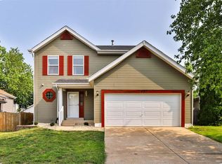 1457 Brittany Cv, Saint Charles, MO