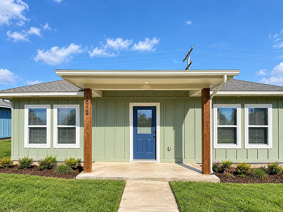 2012 Willow Pl