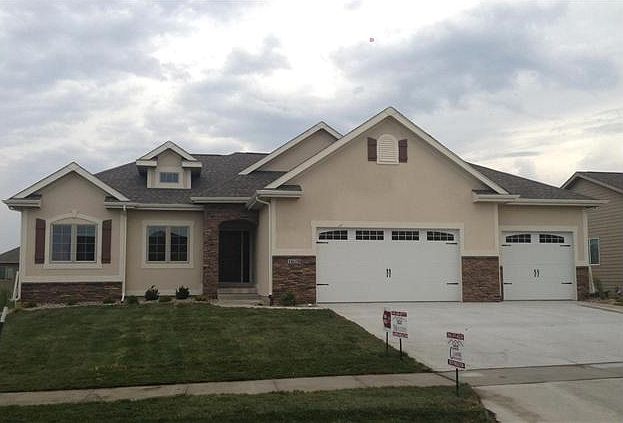 1st image of 8274 Mercato Ct W