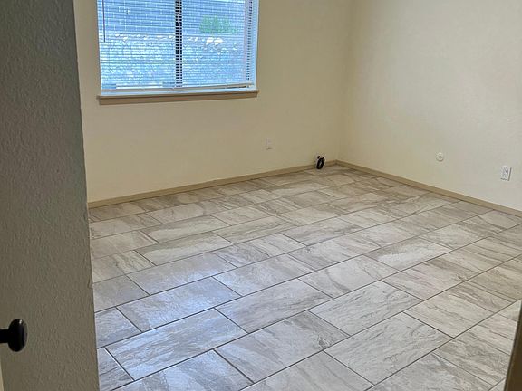 3rd image of 6615 Amposta Dr #A