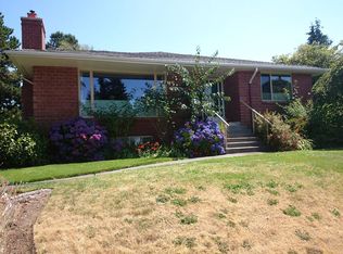 4002 54th Ave SW, Seattle, WA 98116