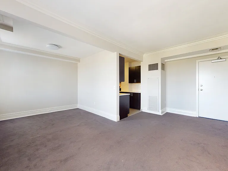 Dining/Living room