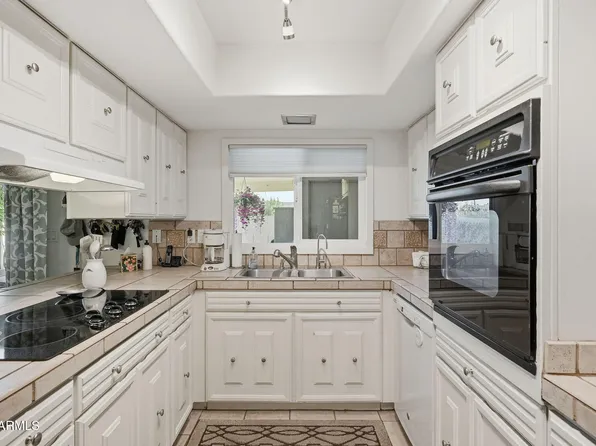 8479 E CHAPARRAL Road, Scottsdale, AZ 85250
