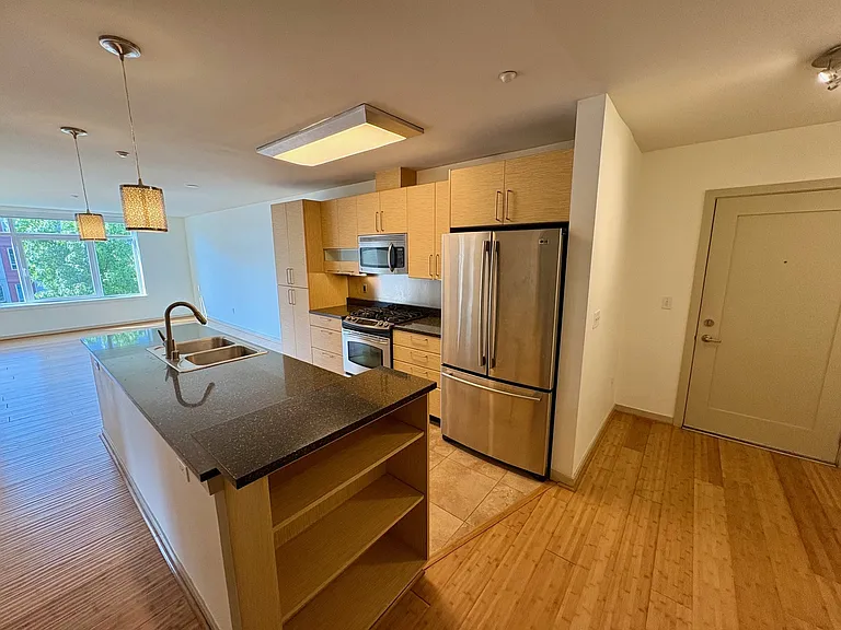 1530 NW Market St #605 — Photo 4
