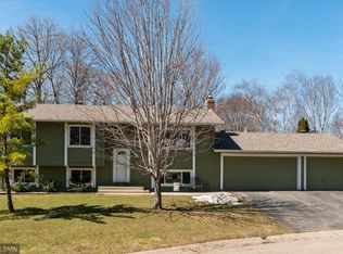 112148 Haering Ct W, Chaska, MN 55318