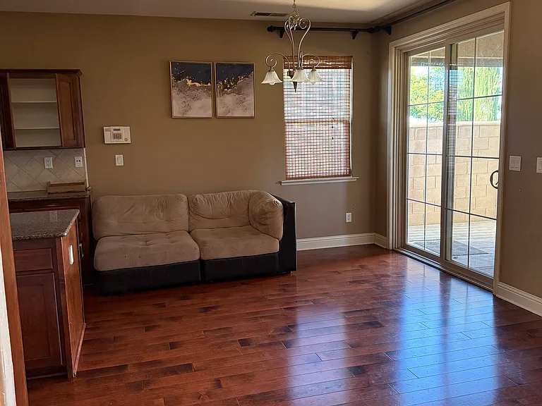 5898 N Shiraz Ave — Photo 5