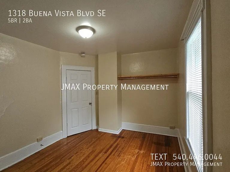 1318 Buena Vista Blvd SE — Photo 11
