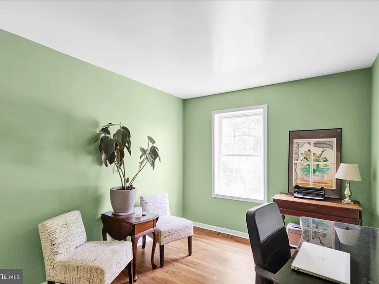 53 Heron Rd — Photo 17