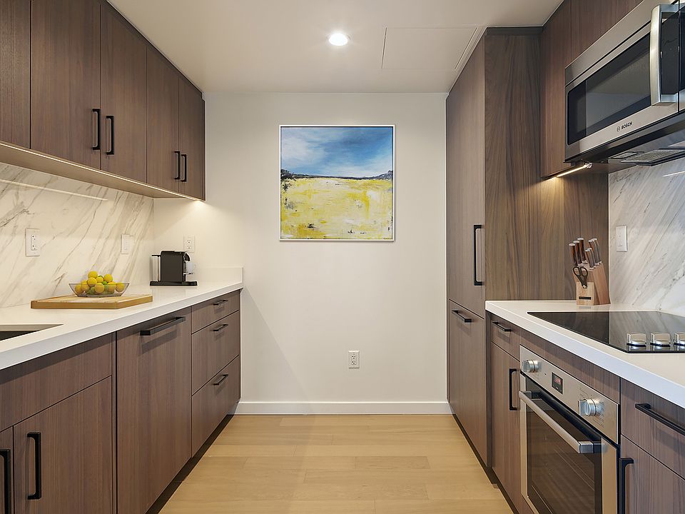 1st image of 680 Mission St APT 32L