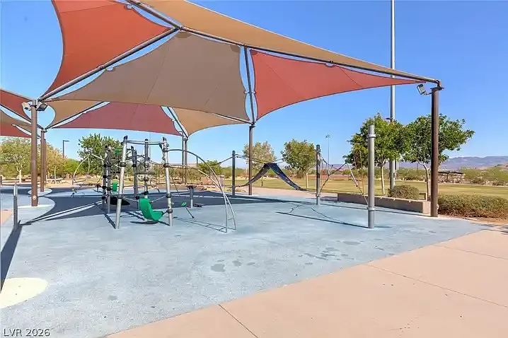 8102 Base Camp Ave — Photo 23