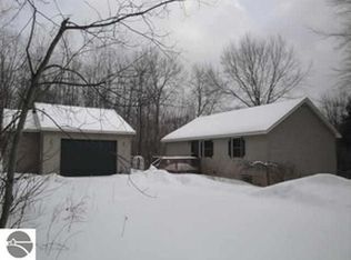 2637 Lund Rd SW, Fife Lake, MI 49633