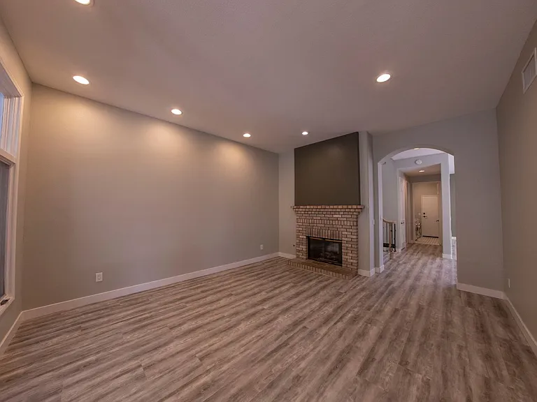 9756 Keeneland Row — Photo 5