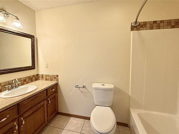 2318 E 8th St Joplin Mo. Unit A