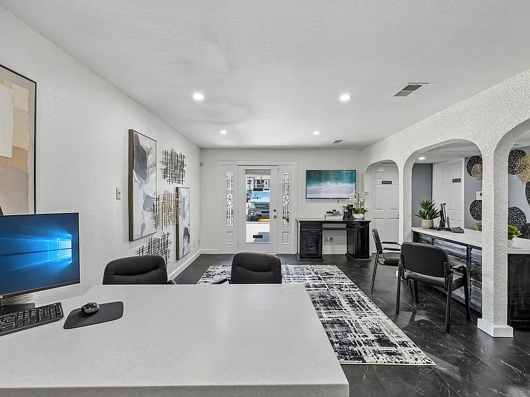 The Milo Apartments — Photo 9